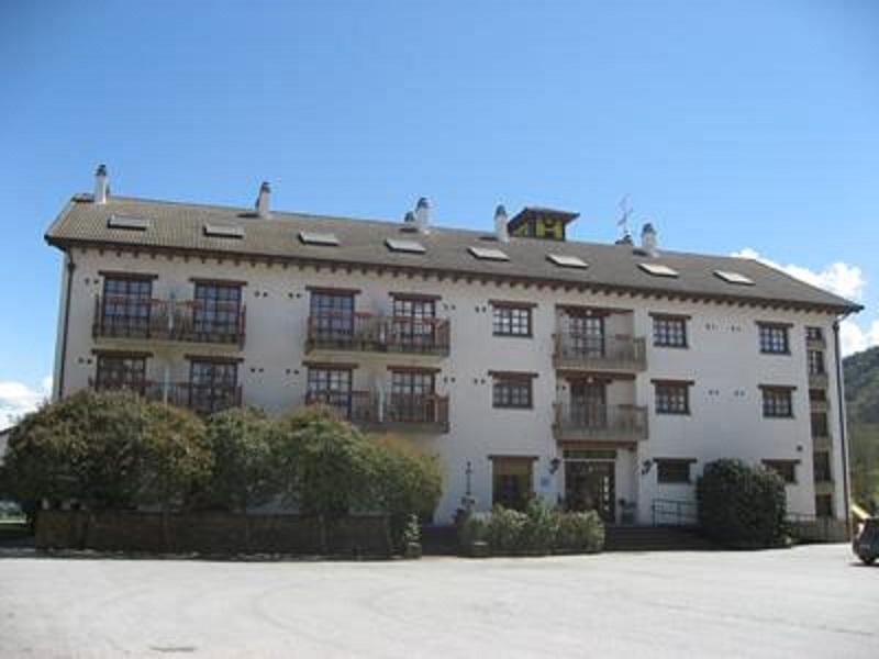 Hotel Anaya Puente La Reina de Jaca Eksteriør bilde