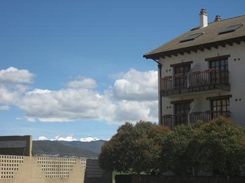 Hotel Anaya Puente La Reina de Jaca Eksteriør bilde